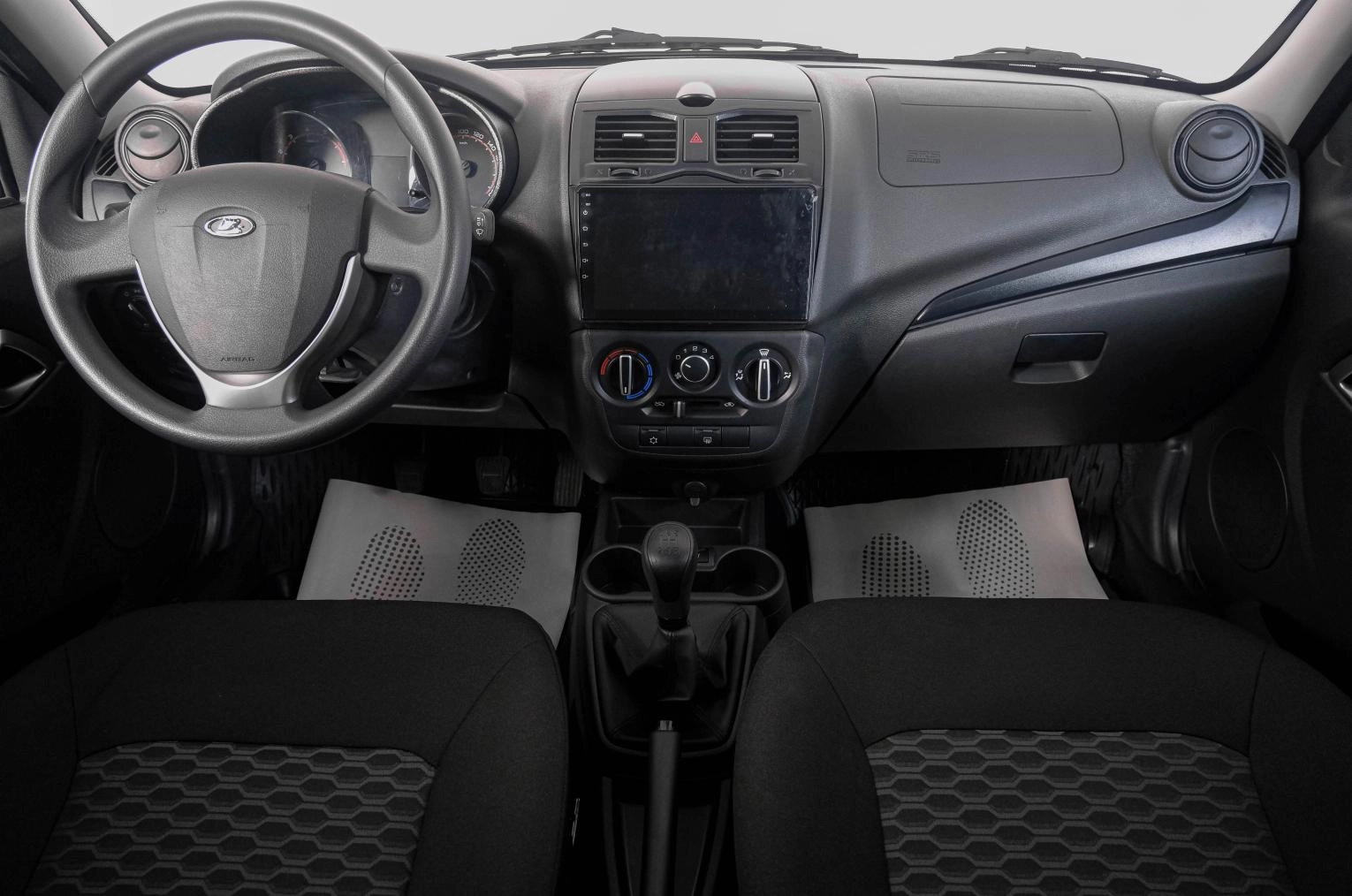 ВАЗ (LADA) Granta 13 из 21