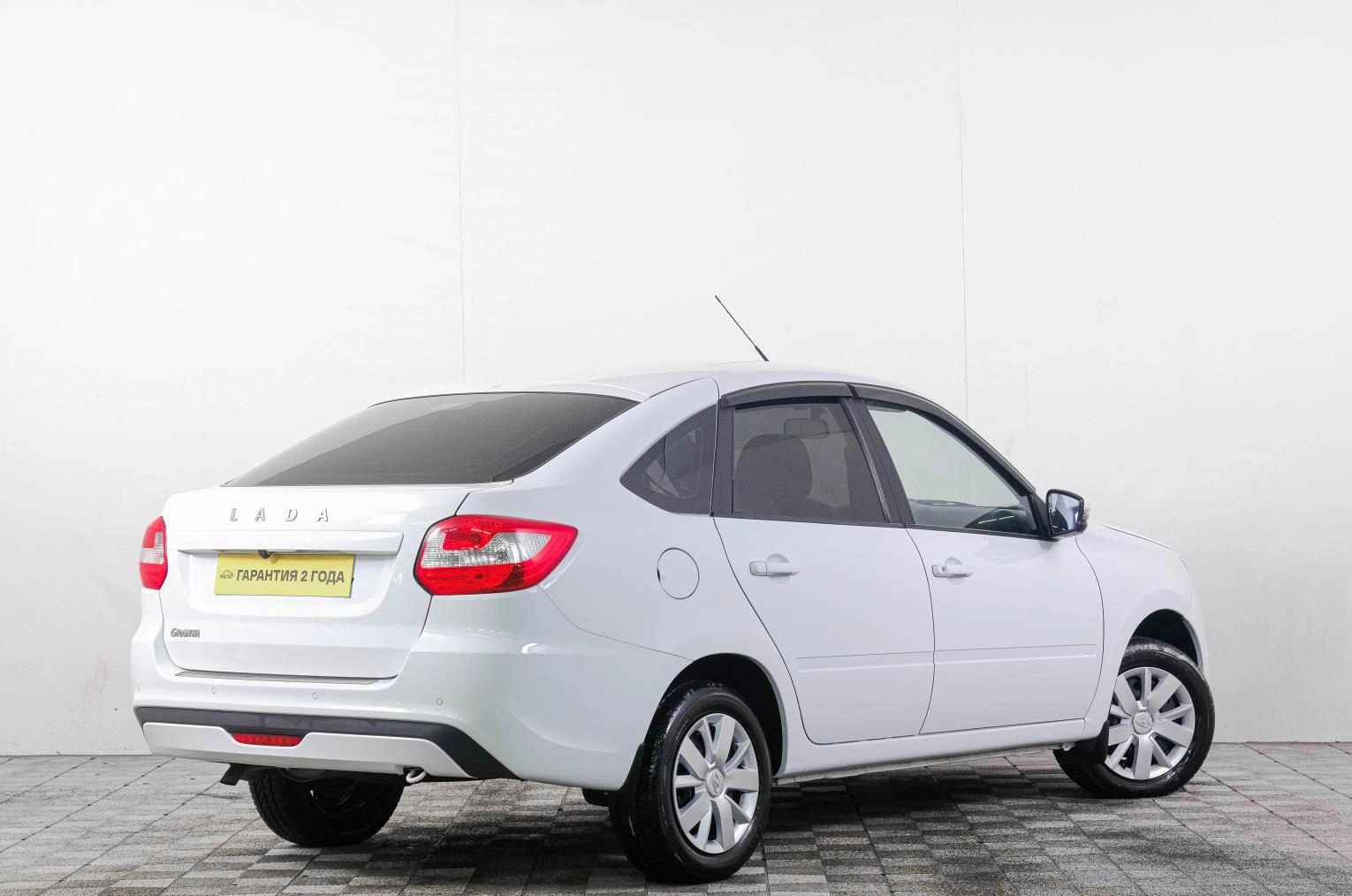 ВАЗ (LADA) Granta 6 из 21