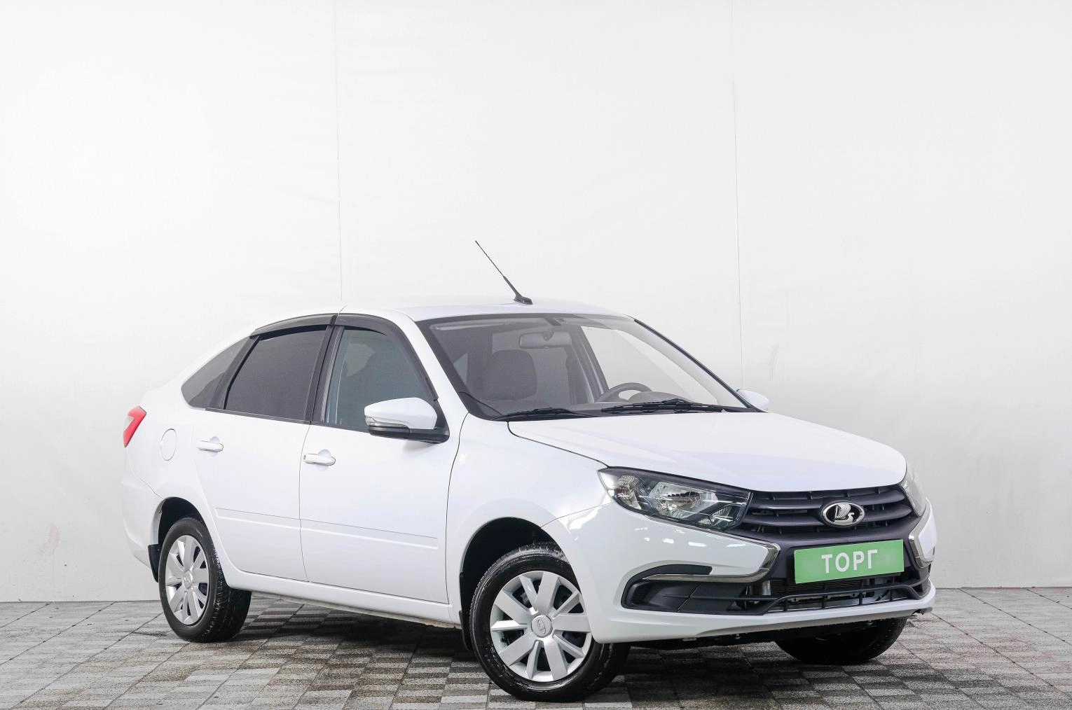Автомобиль