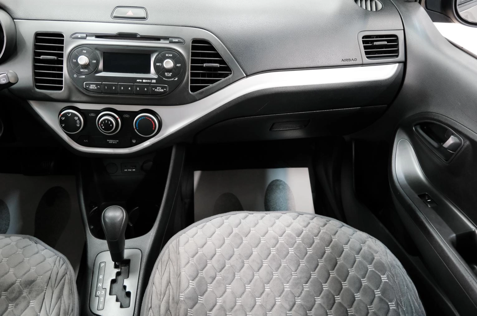 KIA Picanto 17 из 22