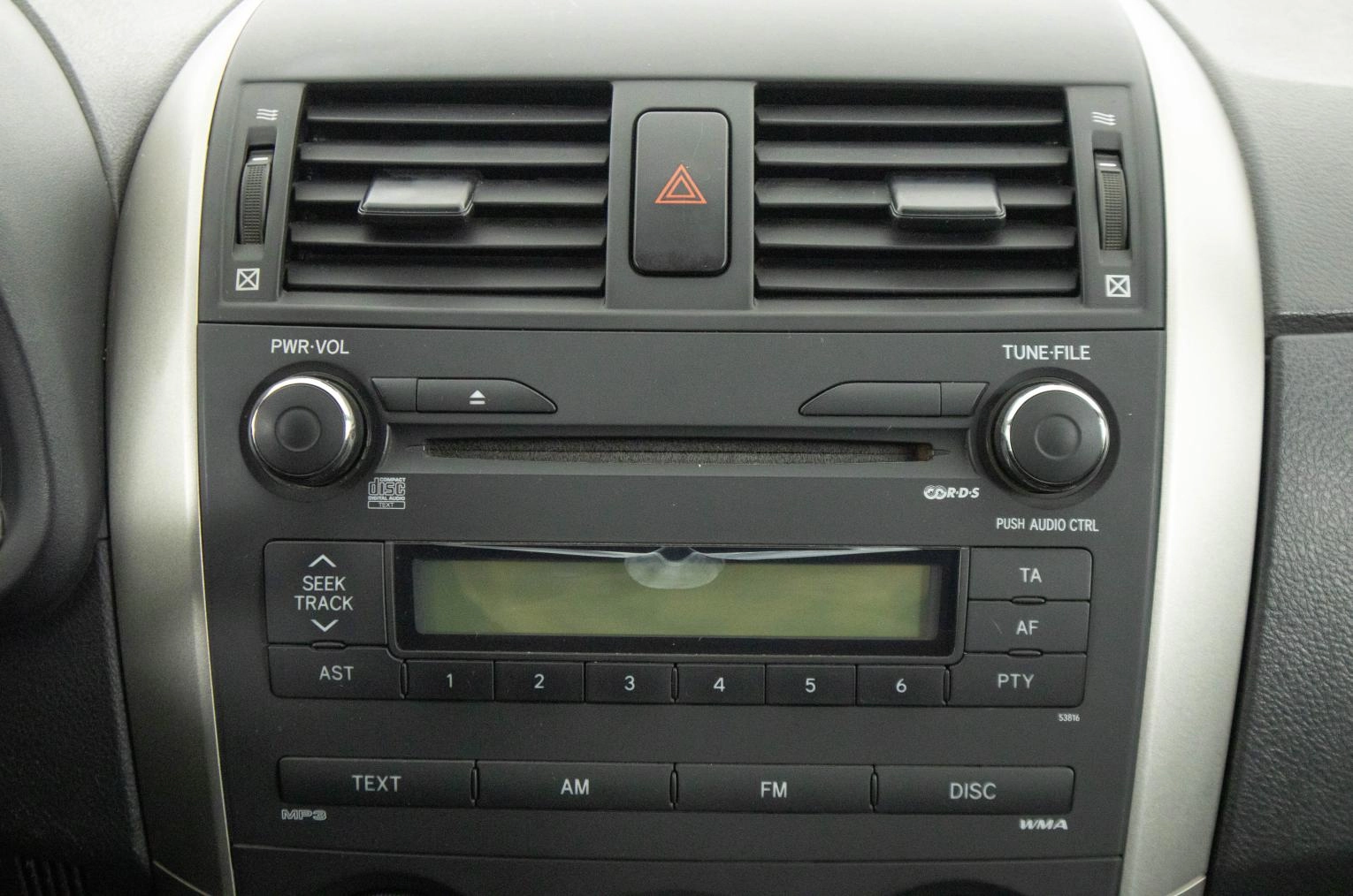 Toyota Corolla 15 из 20