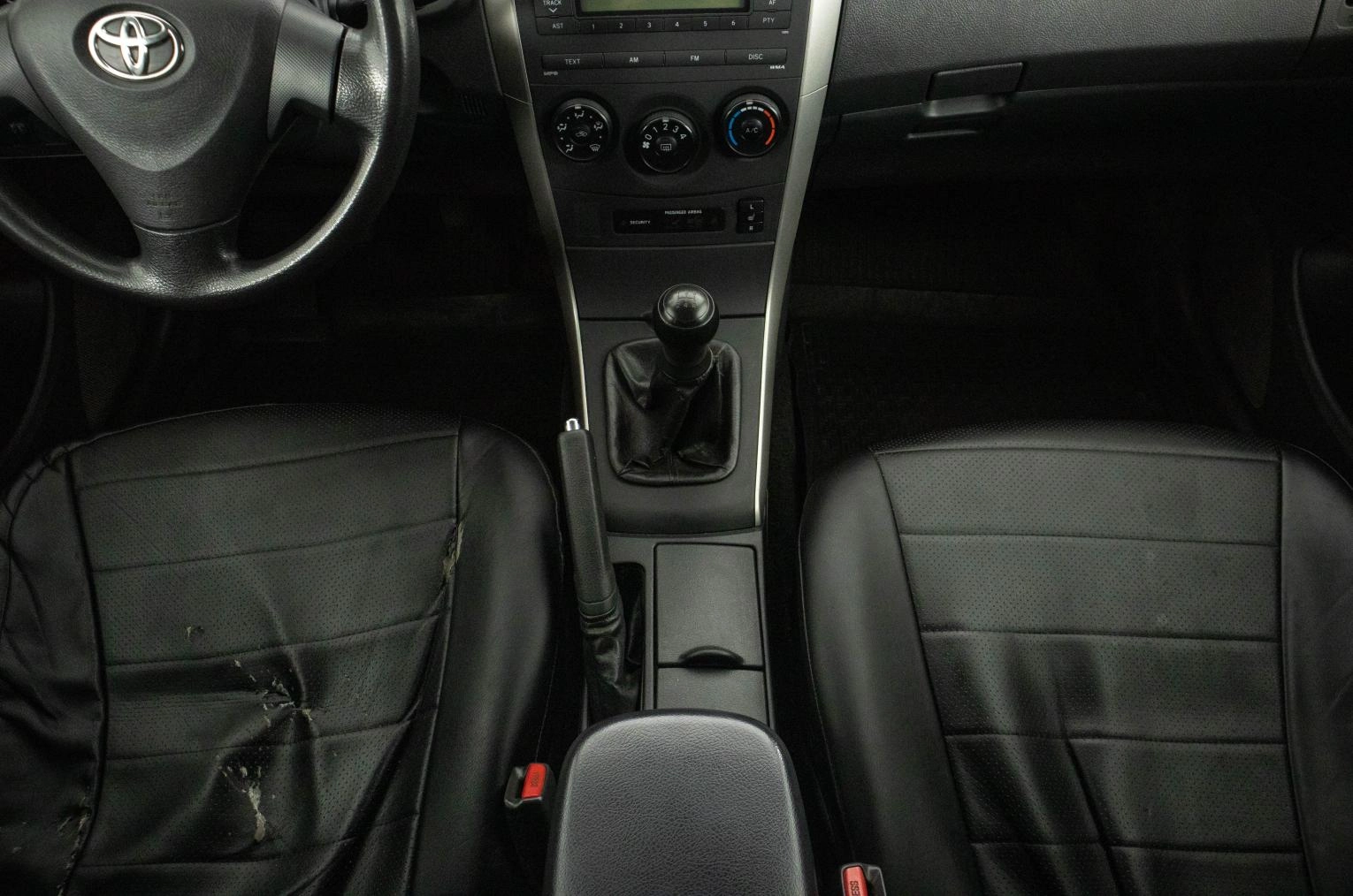 Toyota Corolla 13 из 20