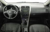 Toyota Corolla 17 из 20