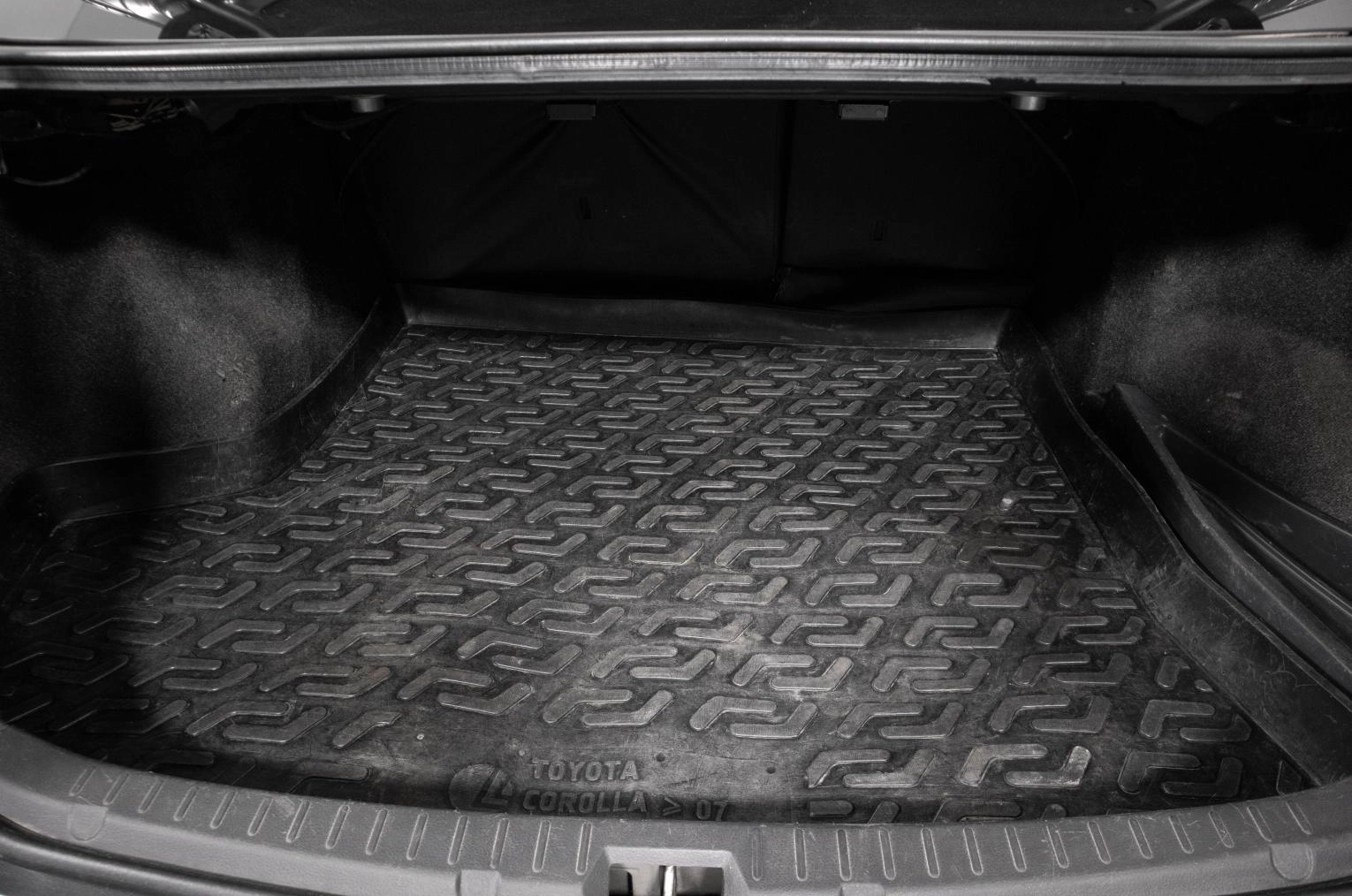 Toyota Corolla 7 из 20