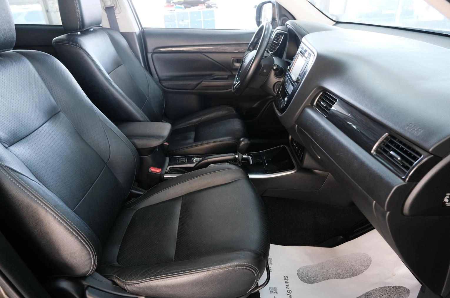 Mitsubishi Outlander 21 из 24