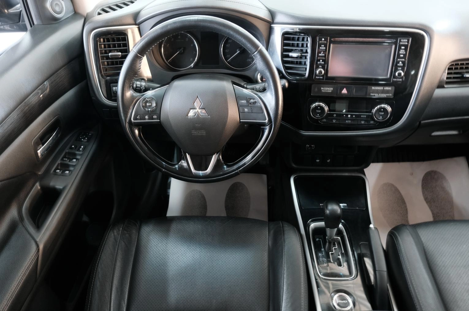 Mitsubishi Outlander 11 из 24