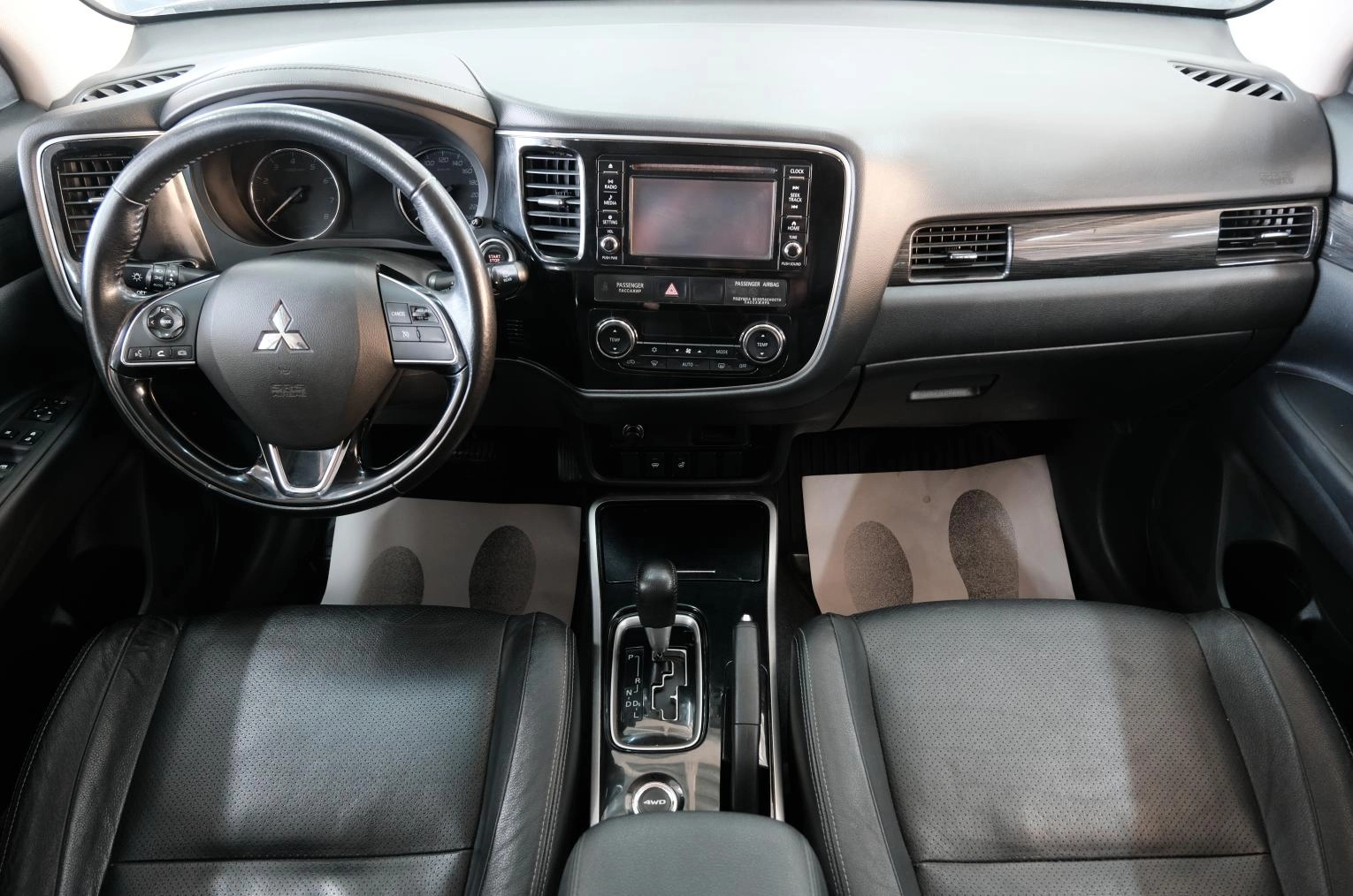 Mitsubishi Outlander 15 из 24