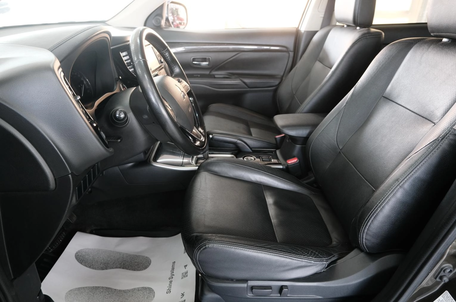 Mitsubishi Outlander 7 из 24