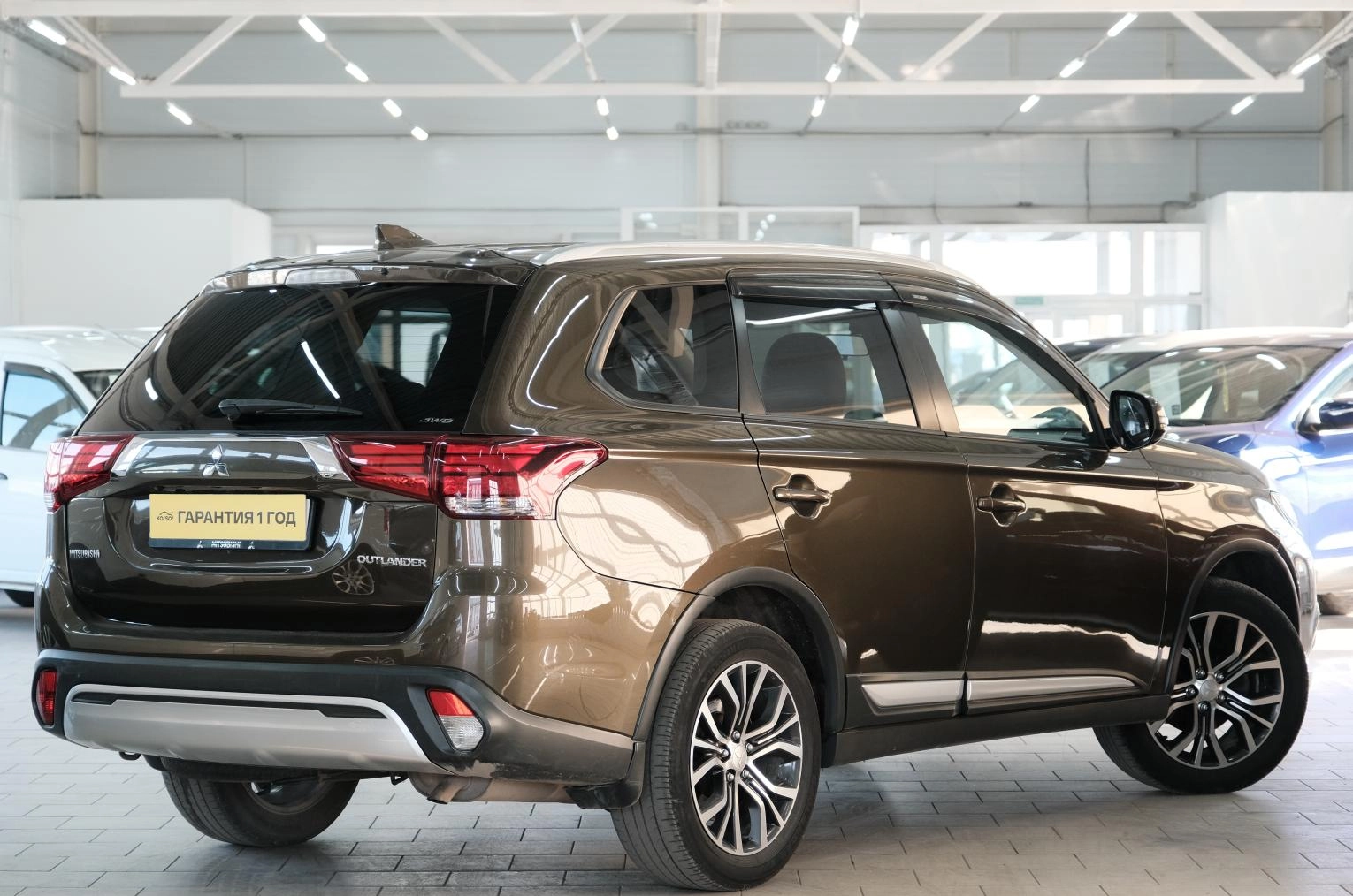 Mitsubishi Outlander 6 из 24