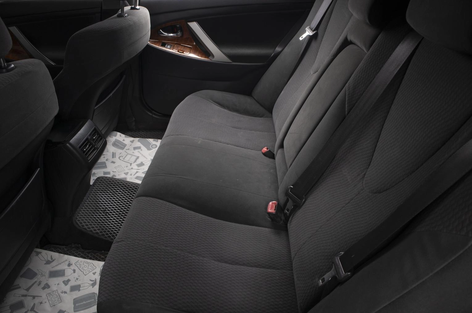 Toyota Camry 19 из 19