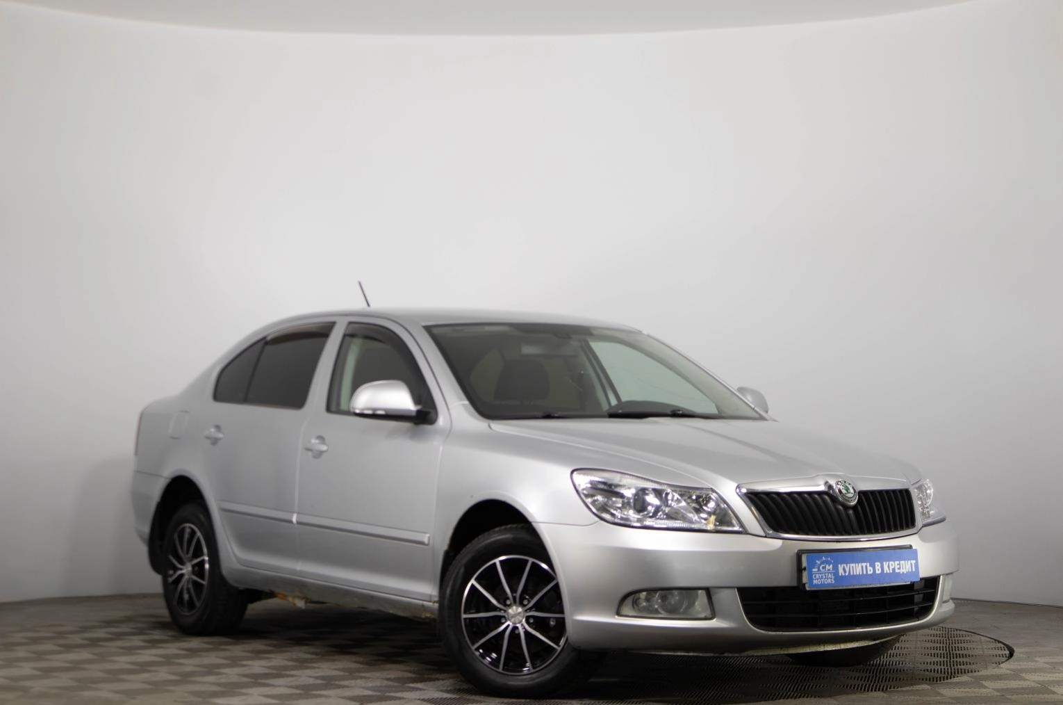 Автомобиль