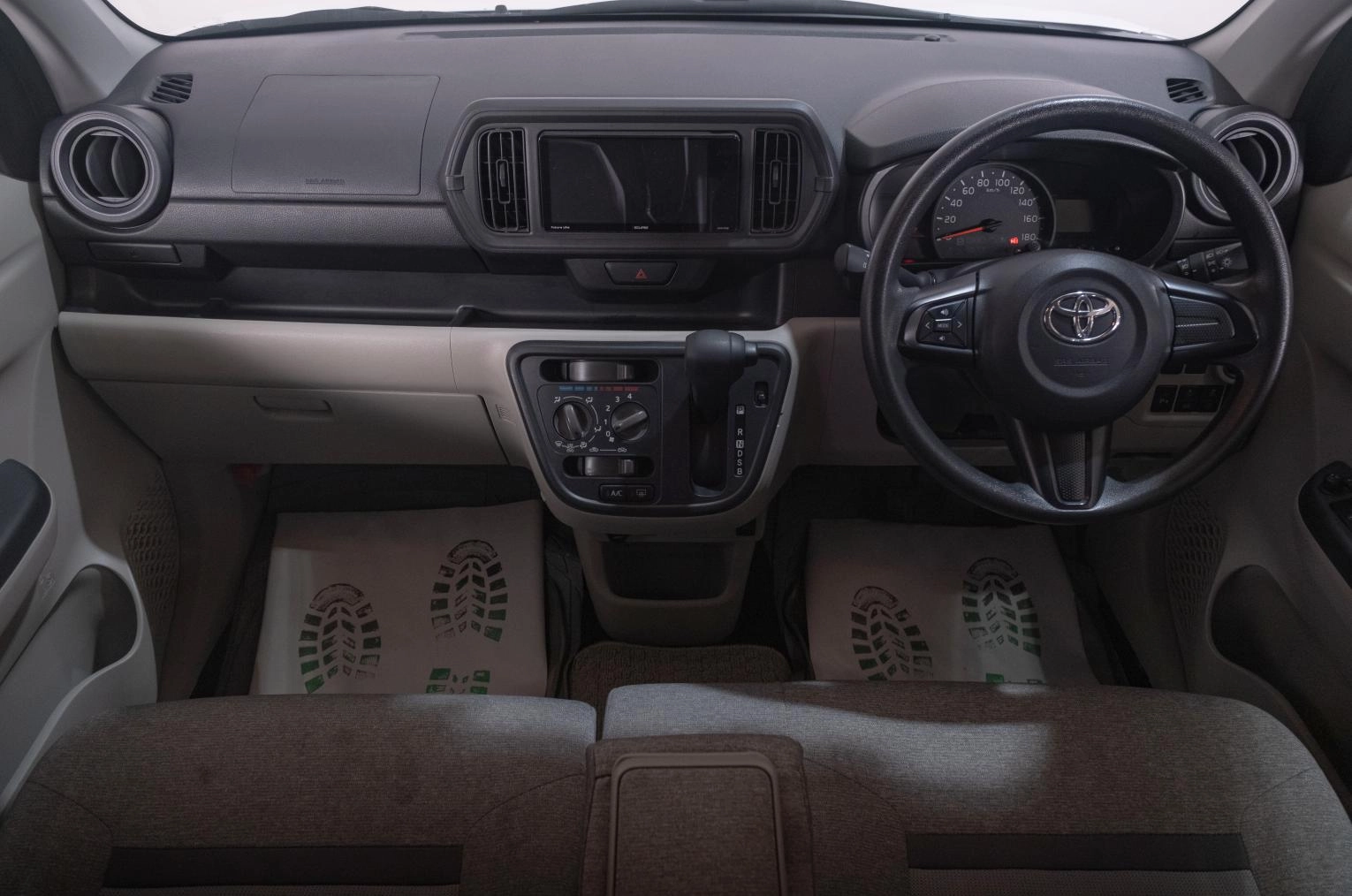 Toyota Passo 13 из 20