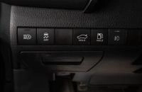 Toyota Camry 9 из 18