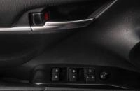 Toyota Camry 8 из 18