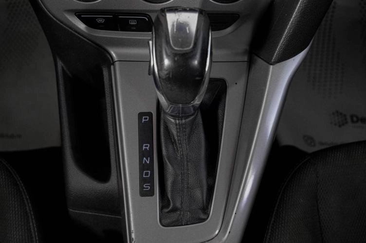 Ford Focus 20 из 23