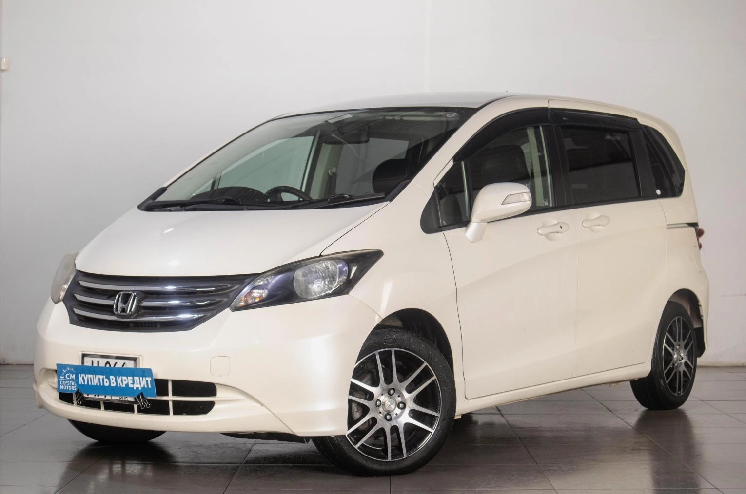 Honda Freed 3 из 17