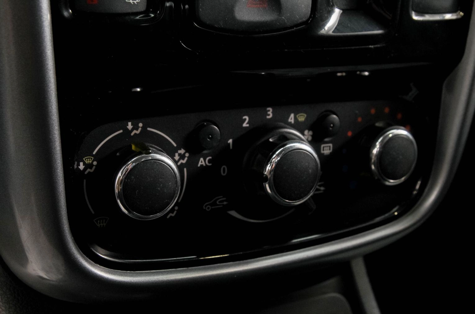 Renault Duster 18 из 26