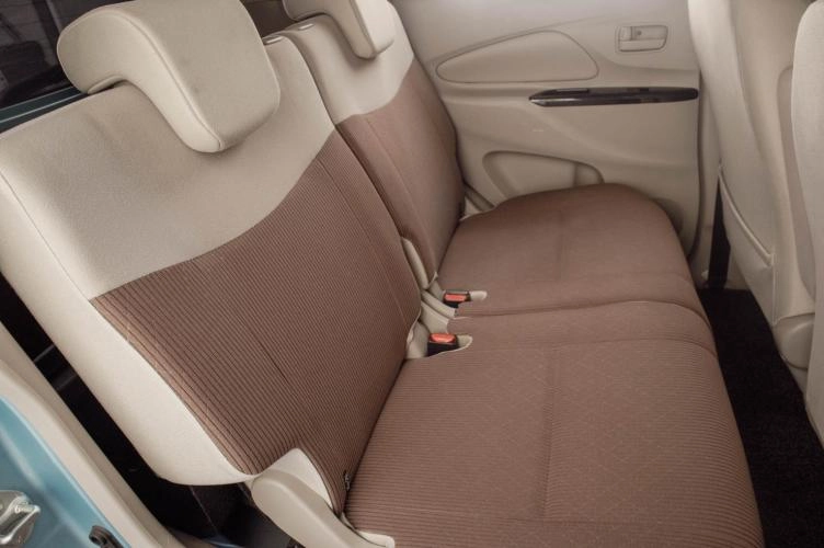 Mitsubishi EK Wagon 15 из 16