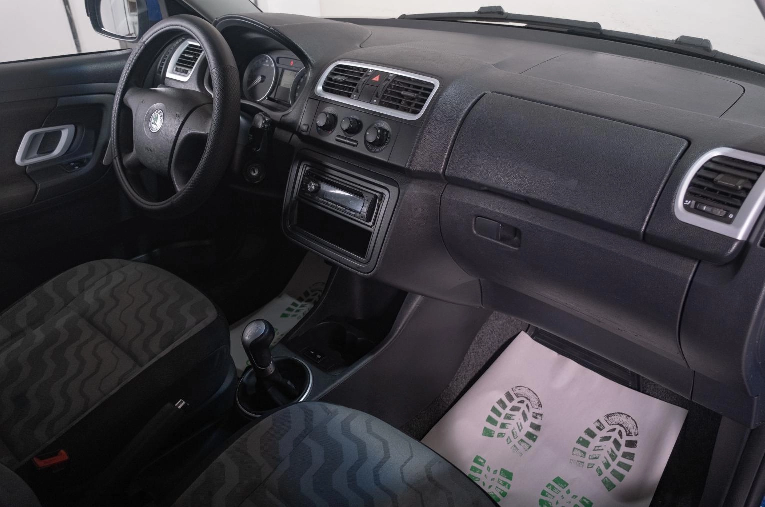 Skoda Fabia 15 из 19