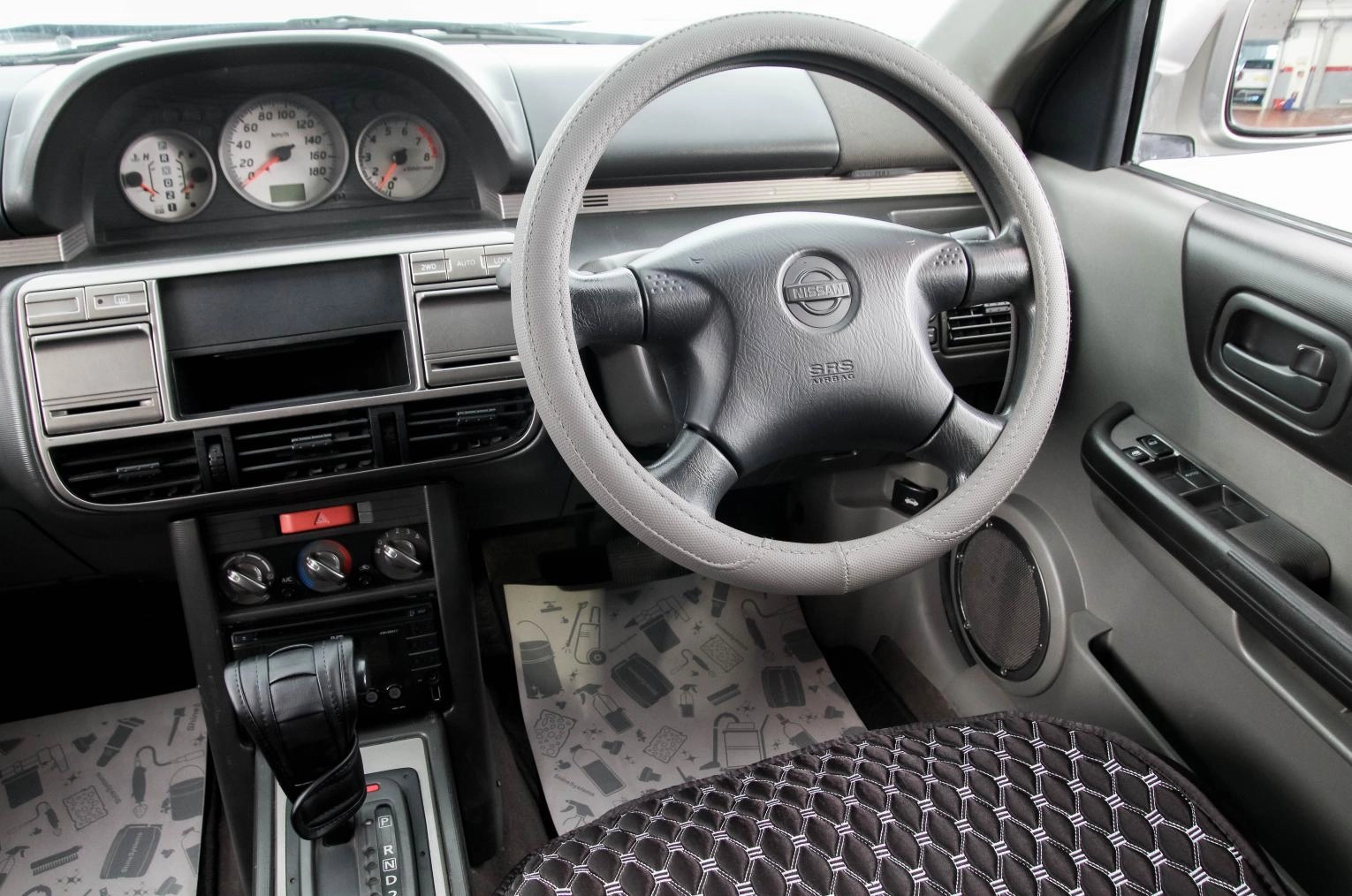 Nissan X-Trail 15 из 25