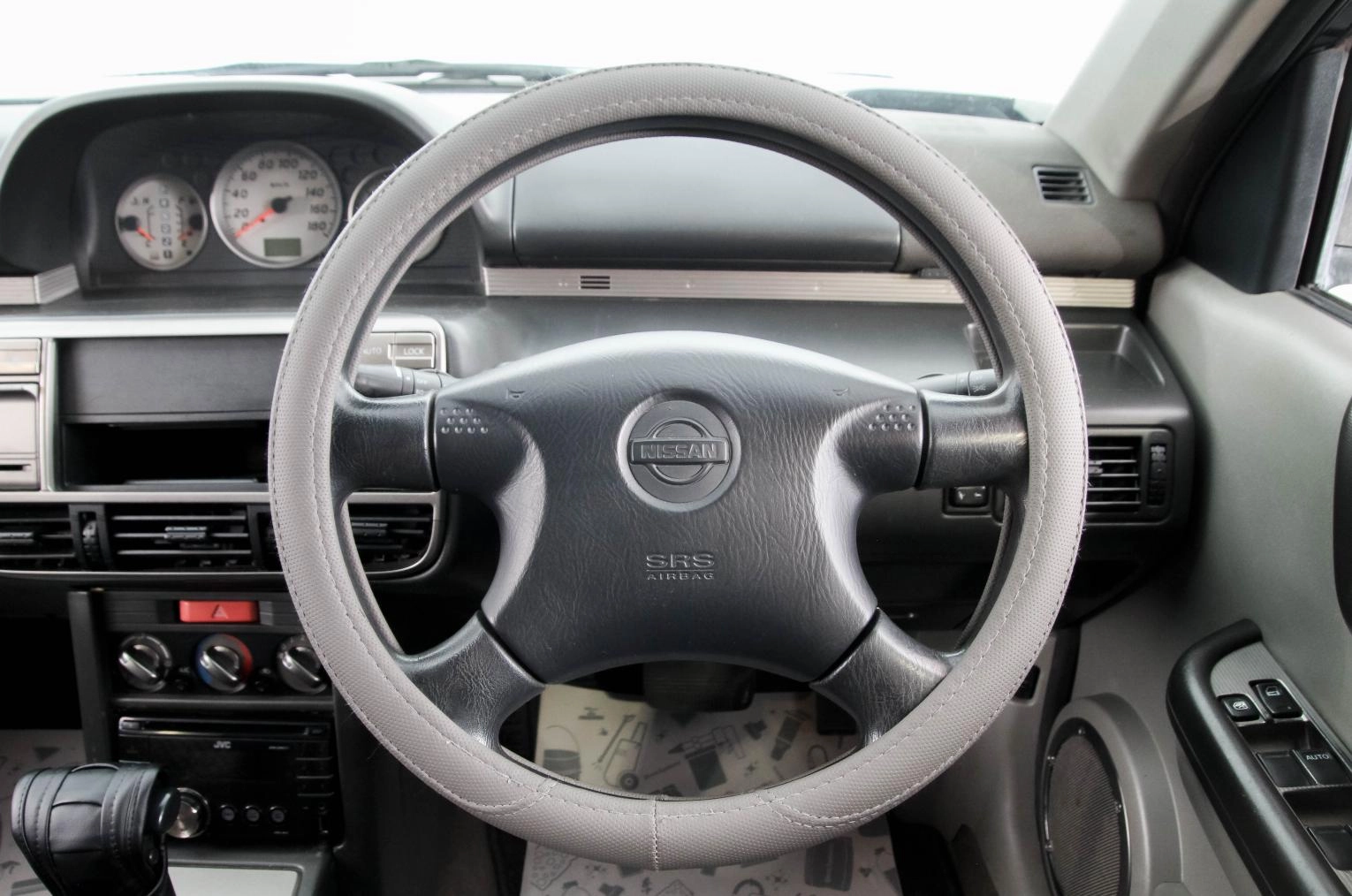 Nissan X-Trail 14 из 25