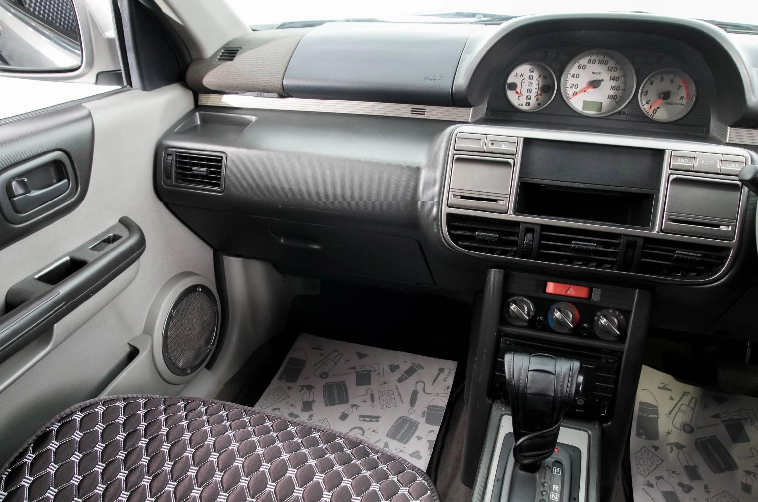 Nissan X-Trail 21 из 25