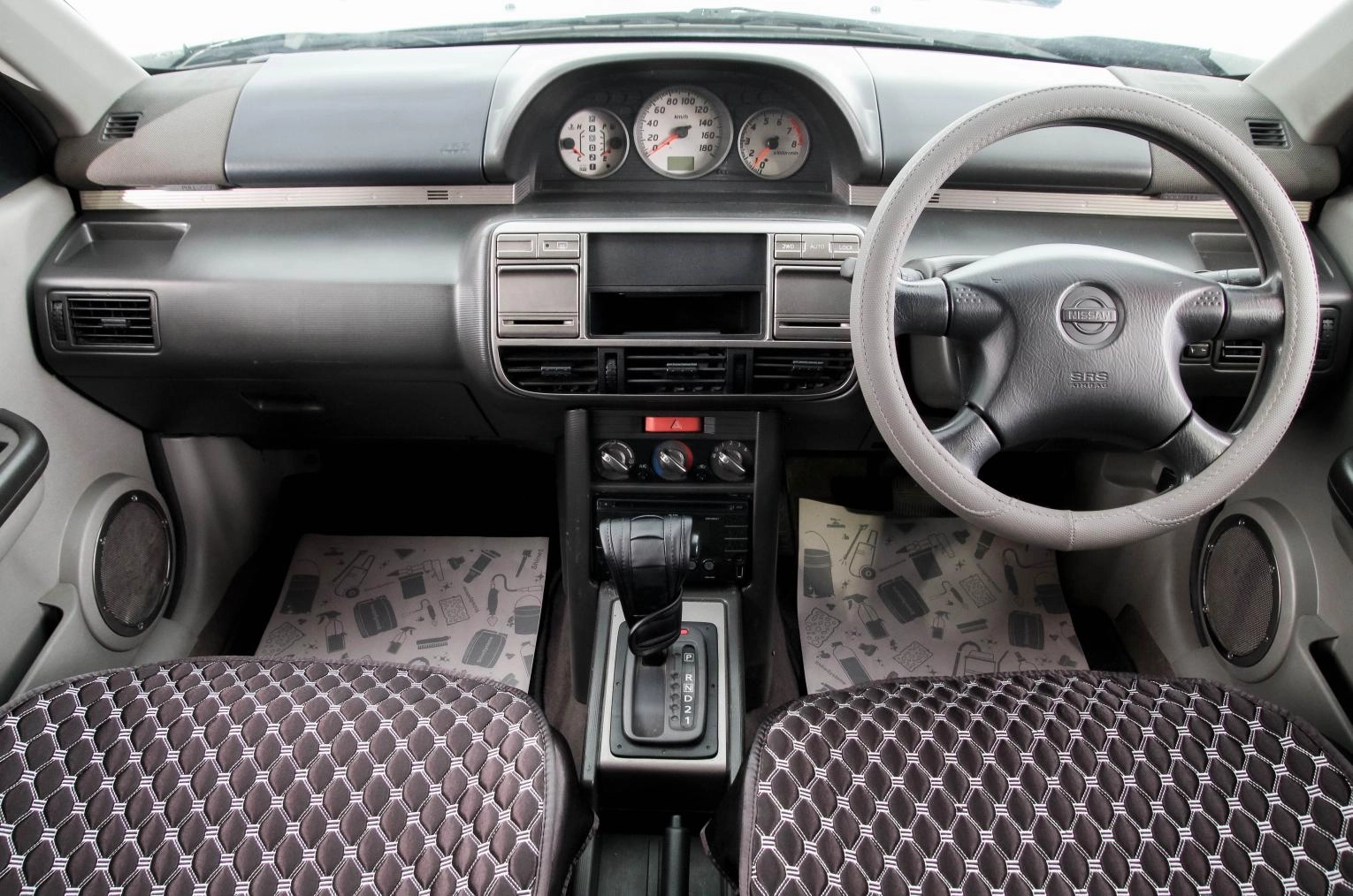 Nissan X-Trail 10 из 25