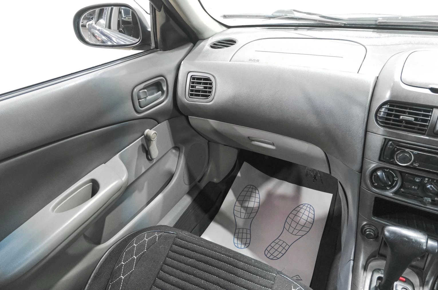 Nissan Sunny 9 из 14