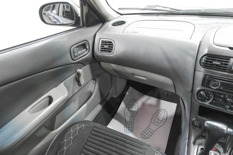 Nissan Sunny 9 из 14