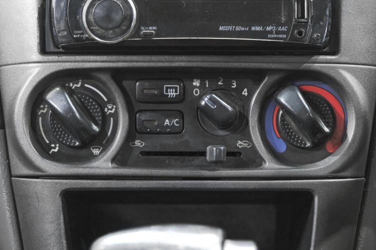 Nissan Sunny 12 из 14