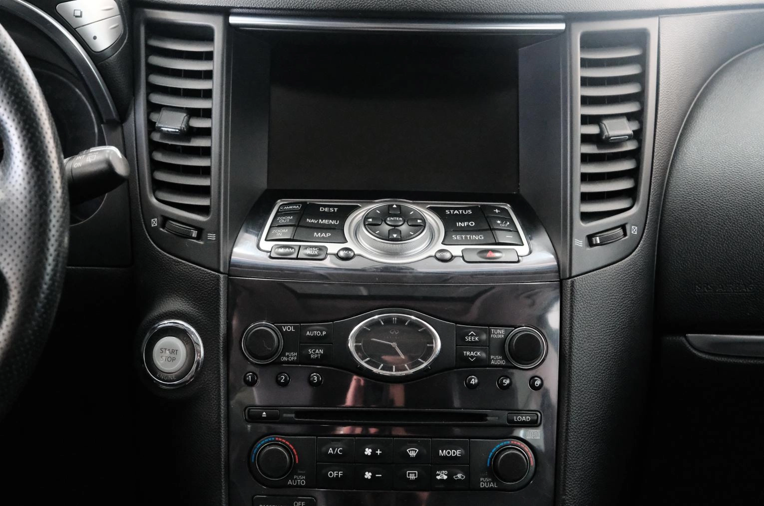 Infiniti FX50 18 из 25