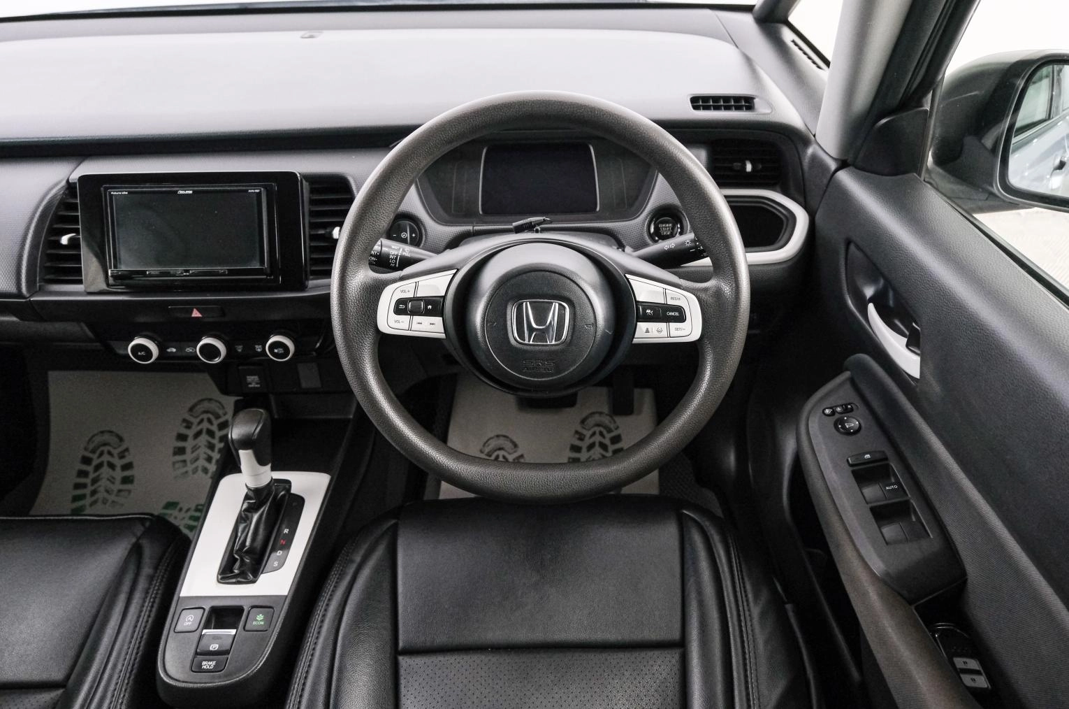 Honda Fit 14 из 22