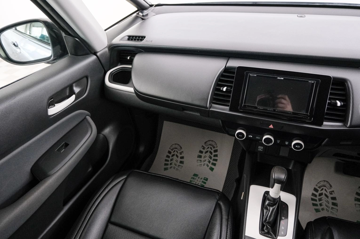 Honda Fit 11 из 22