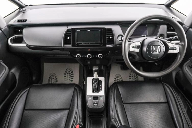 Honda Fit 10 из 22