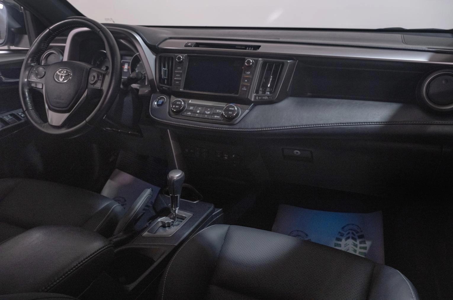 Toyota RAV4 10 из 22