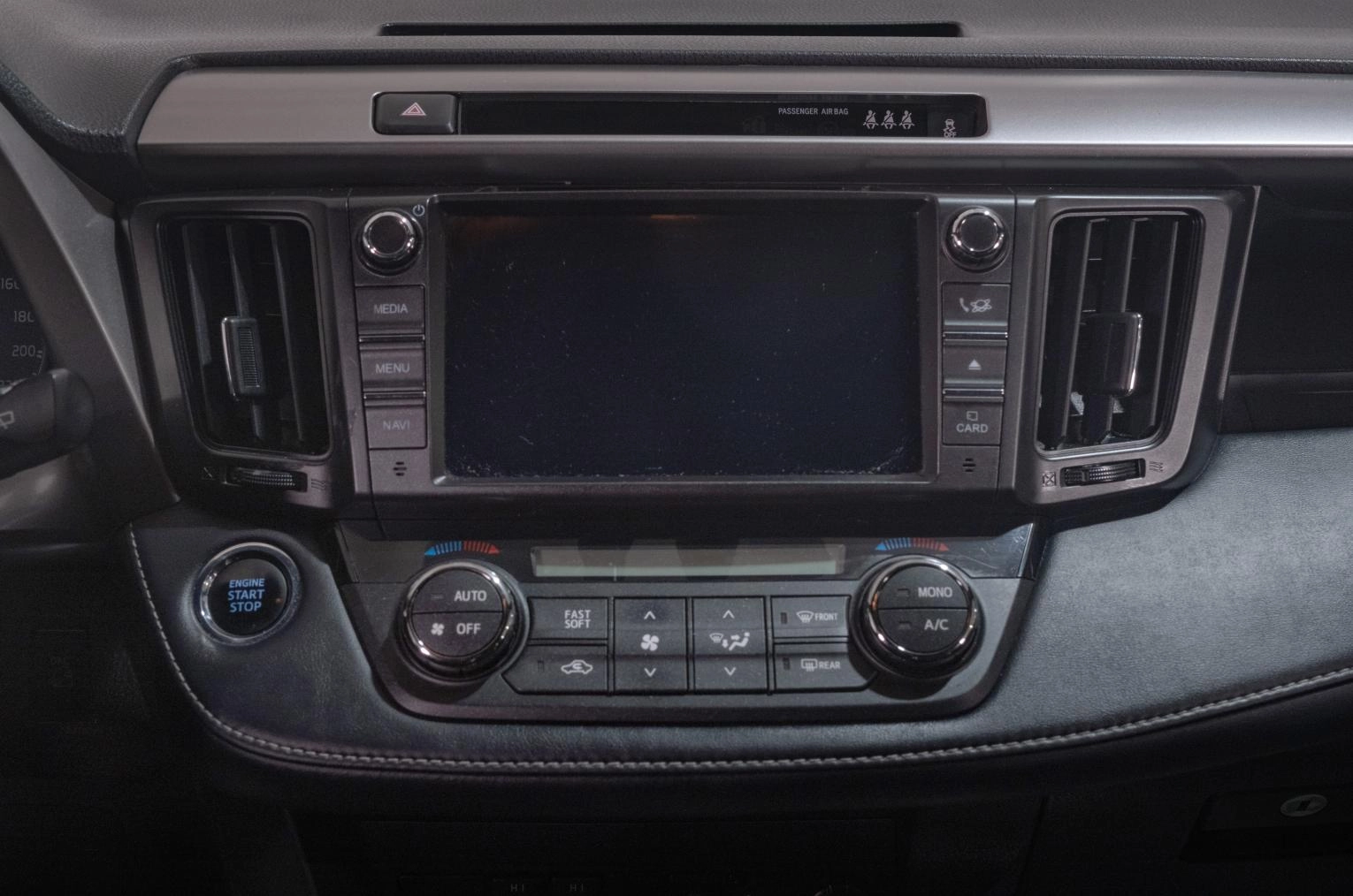 Toyota RAV4 17 из 22