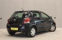 Toyota Vitz 6 из 16