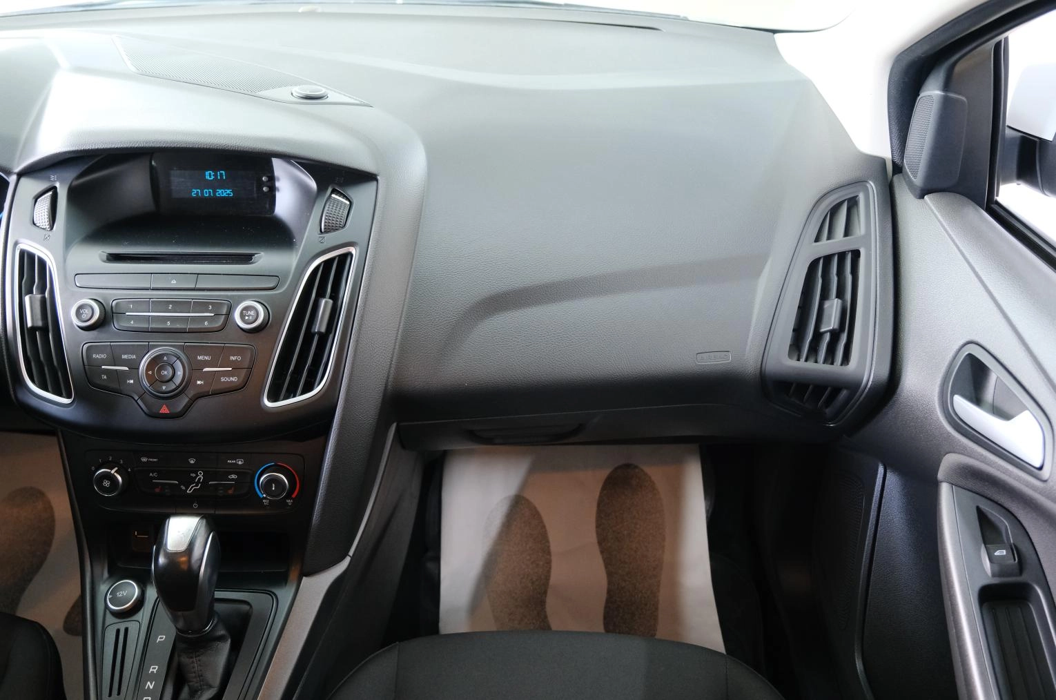 Ford Focus 19 из 24