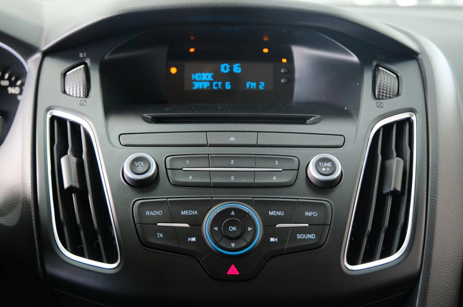 Ford Focus 16 из 24