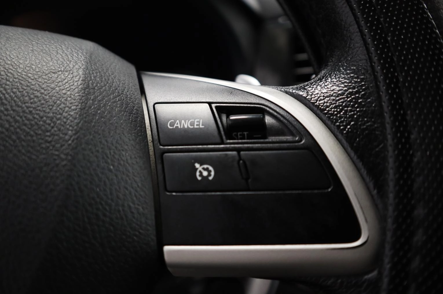 Mitsubishi Outlander 10 из 20