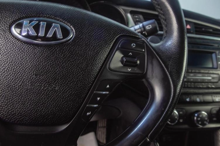 KIA cee'd 11 из 18