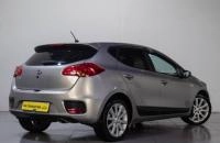 KIA cee'd 6 из 18