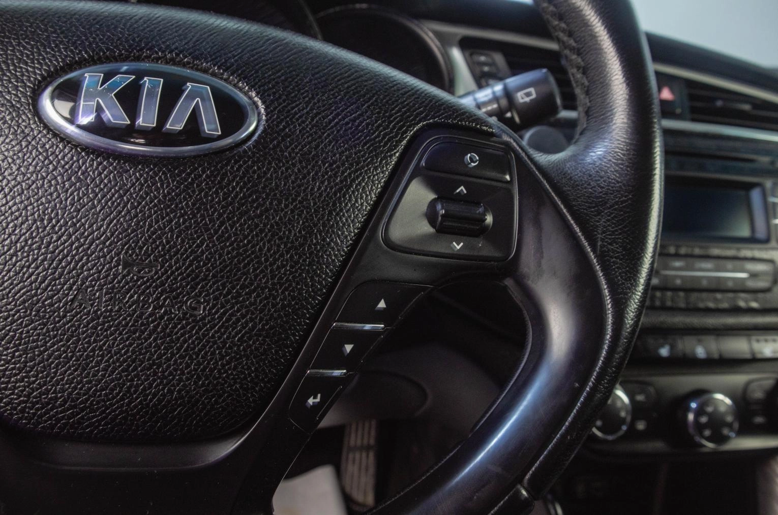 KIA cee'd 11 из 18