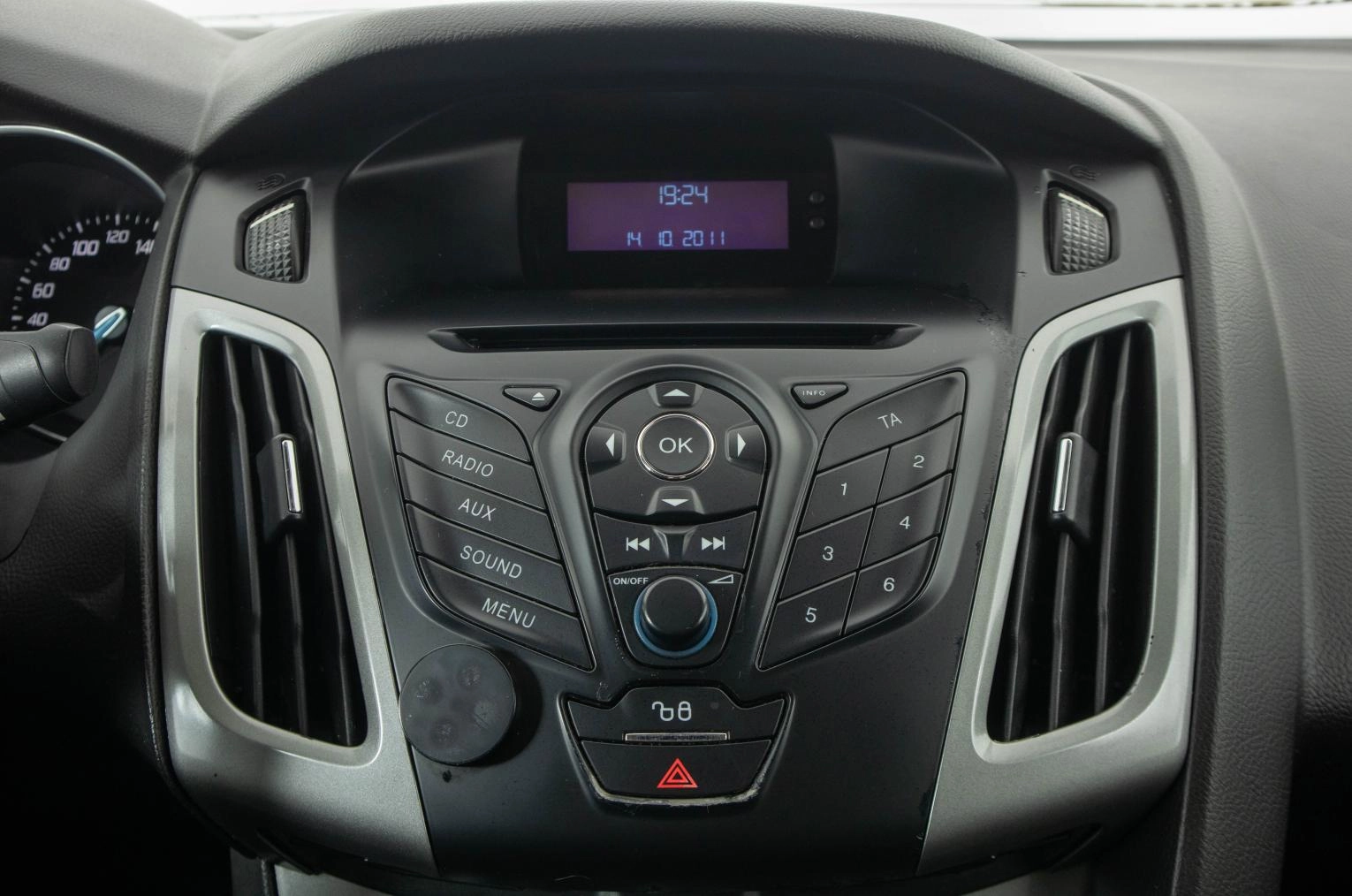 Ford Focus 14 из 22