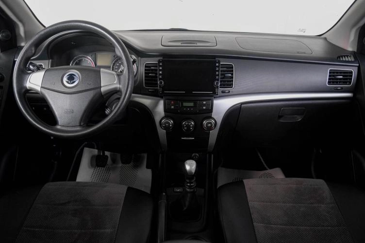 SsangYong Actyon 13 из 22