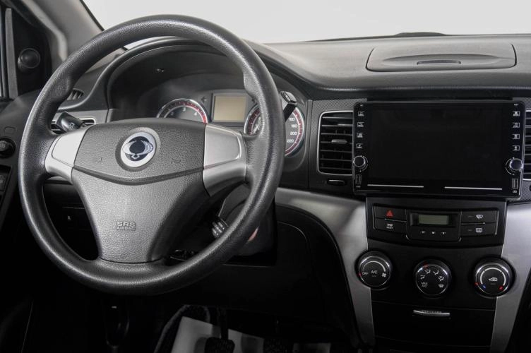 SsangYong Actyon 12 из 22