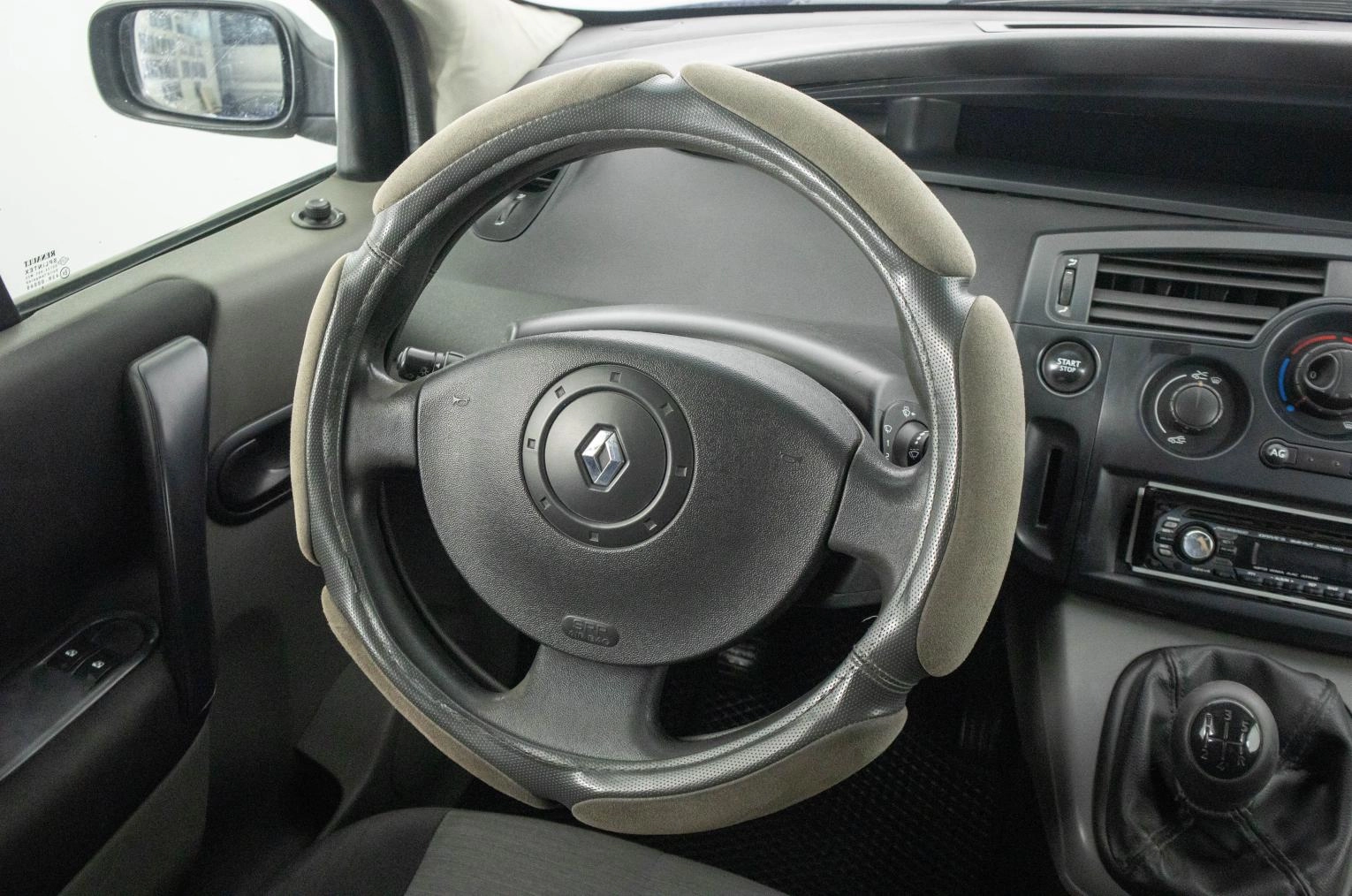 Renault Scenic 12 из 19