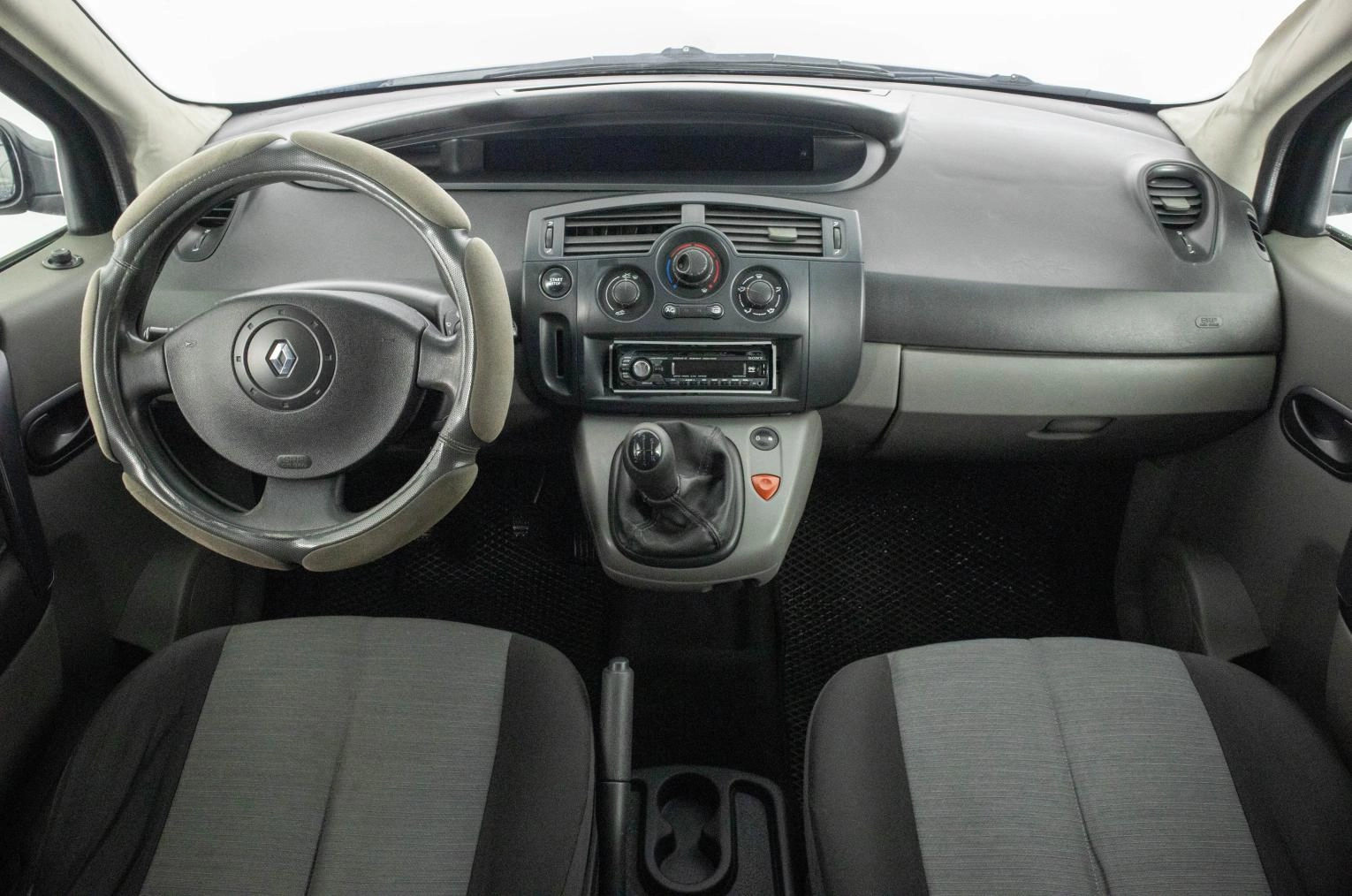 Renault Scenic 13 из 19