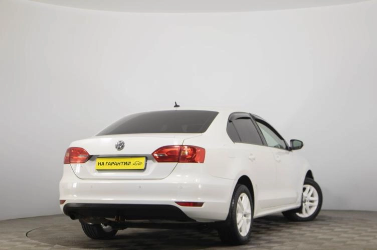 Volkswagen Jetta 6 из 22