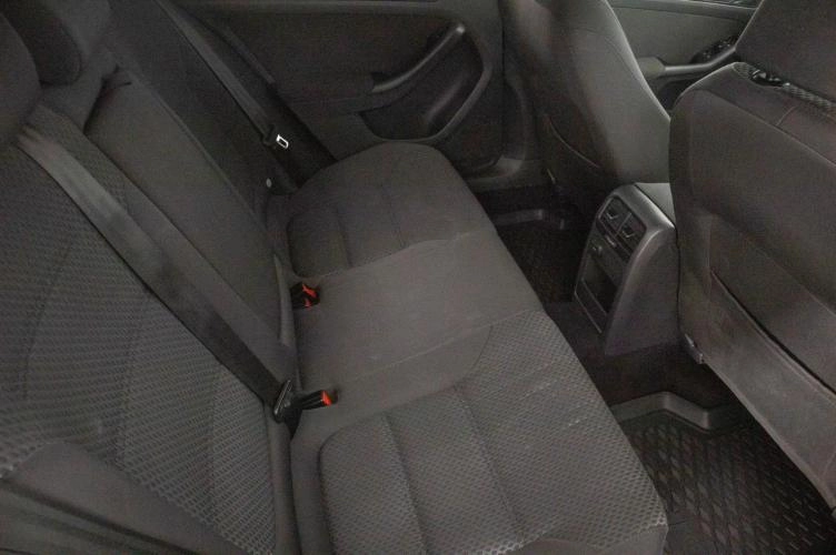 Volkswagen Jetta 10 из 22